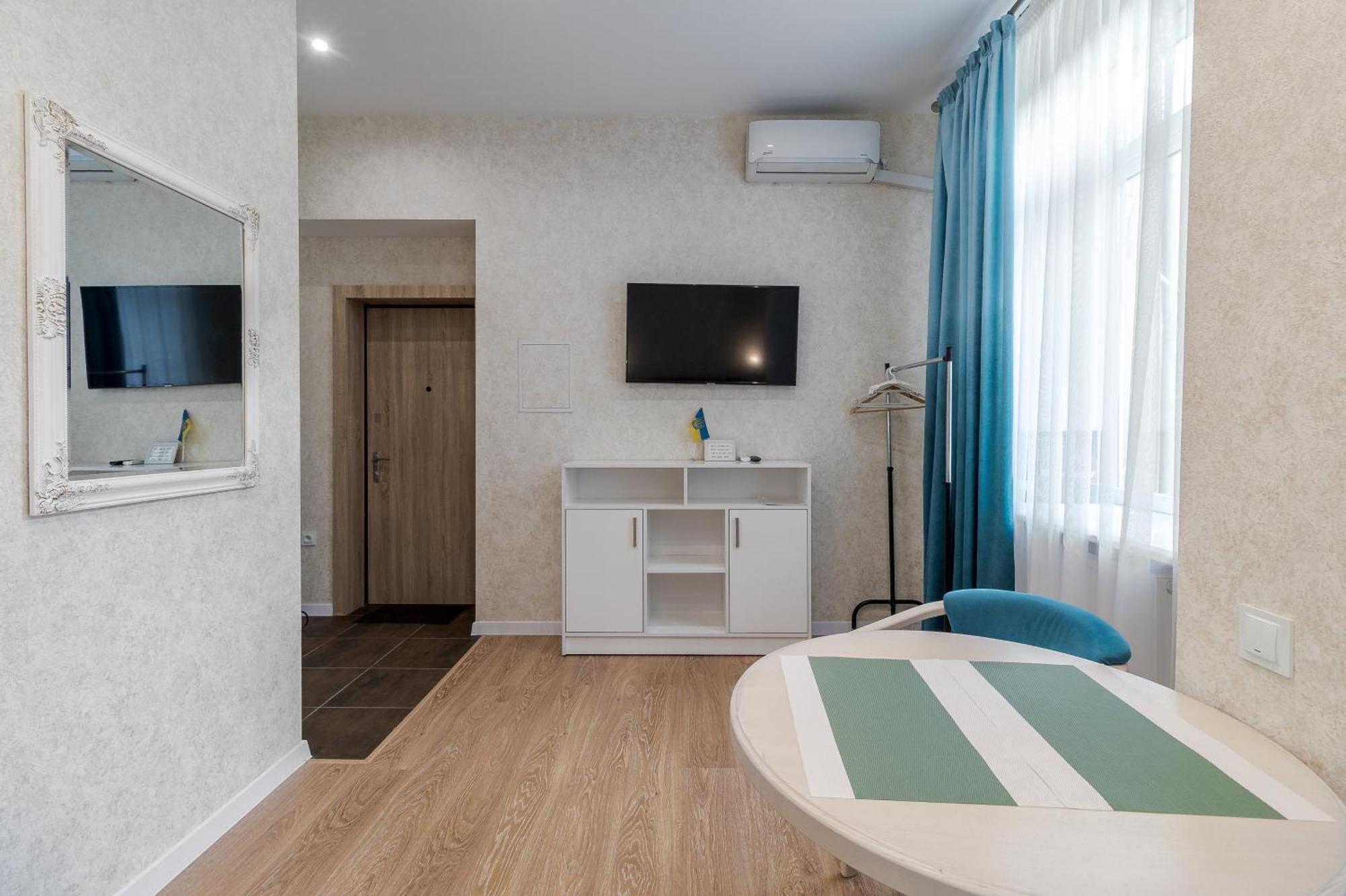 Apartamento Luxury Flat Near Opera Leópolis Exterior foto